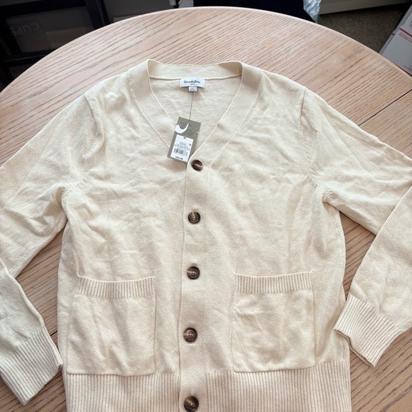 Goodfellow & Co Men's Cream Cardigan - Picture 4 of 7
